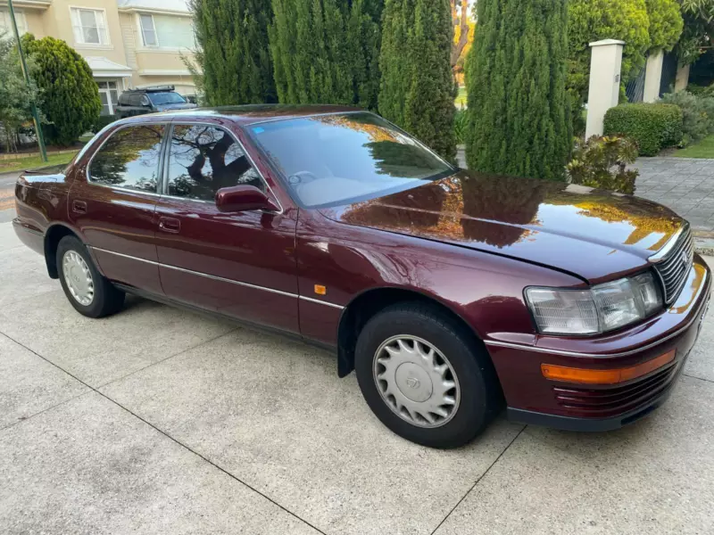 1990 Lexus LS 400 | classicregister